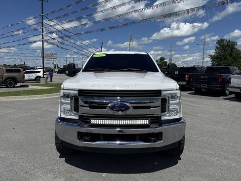 Used 2017 Ford F250 XL w/ Power Equipment Group AWD/4WD image 16