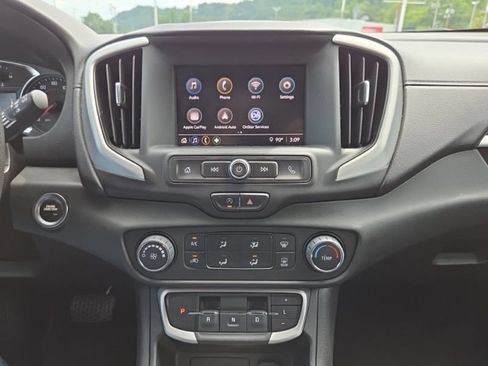 Used 2022 GMC Terrain SLE AWD/4WD image 13