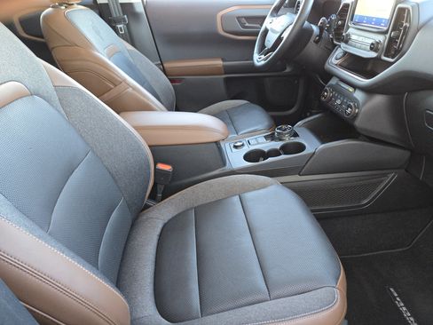 Used 2021 Ford Bronco Sport Outer Banks image 14