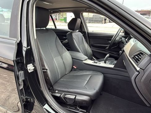 Used 2017 BMW 320i Sedan RWD image 36