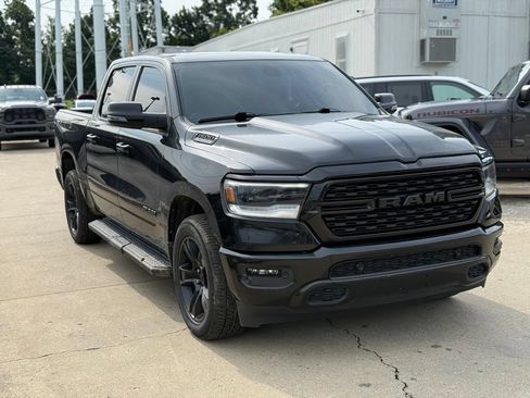 Used 2023 RAM 1500 Big Horn AWD/4WD image 4