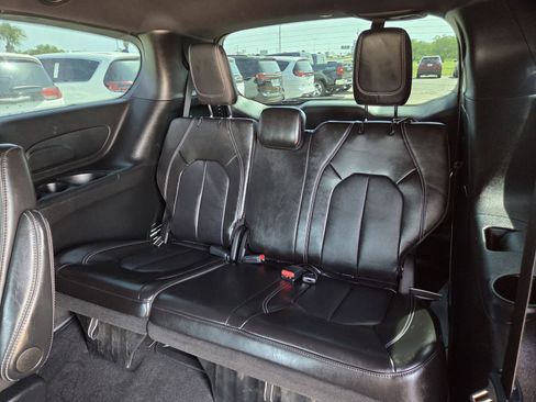 Used 2026 Chrysler Voyager LX FWD image 22