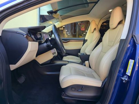 Used 2017 Tesla Model X 100D AWD/4WD image 13
