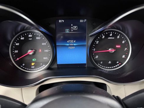 Used 2021 Mercedes-Benz GLC 300 image 14