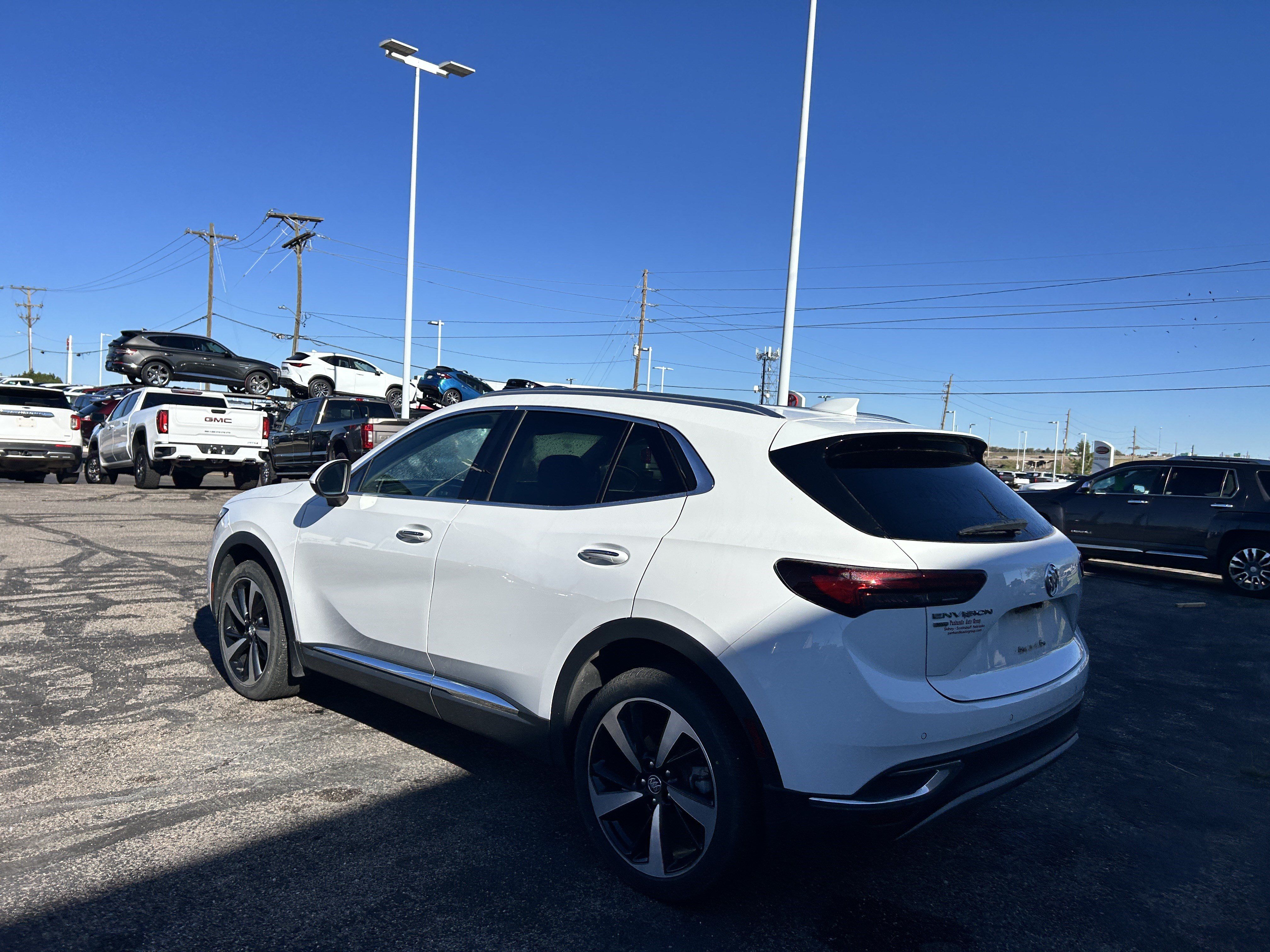 Used 2022 Buick Envision Essence w/ Safety Package AWD/4WD image 19