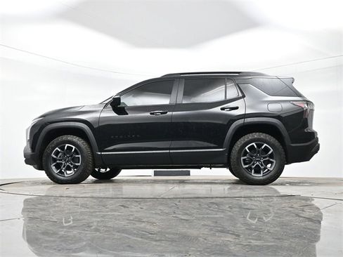 Used 2026 Chevrolet Equinox ACTIV w/ Convenience Package III image 30