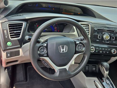 Used 2013 Honda Civic LX image 16