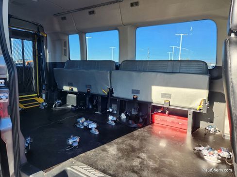 Used 2020 Ford Transit 350 XL image 53