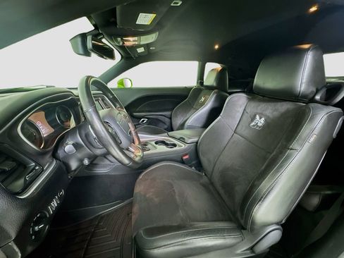 Used 2019 Dodge Challenger R/T Scat Pack image 9