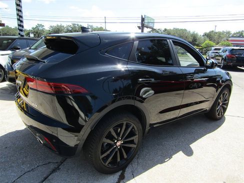 Used 2019 Jaguar E-PACE R-Dynamic HSE AWD/4WD image 4