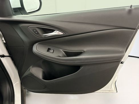 Used 2025 Buick Encore GX Preferred image 32