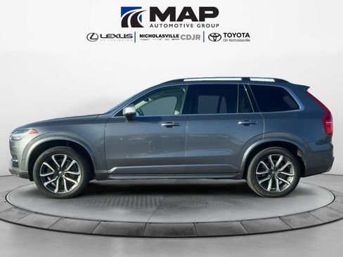 Used 2018 Volvo XC90 T6 Momentum w/ Convenience Package image 2