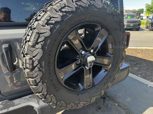 Used 2021 Jeep Wrangler Unlimited Sport AWD/4WD image 11