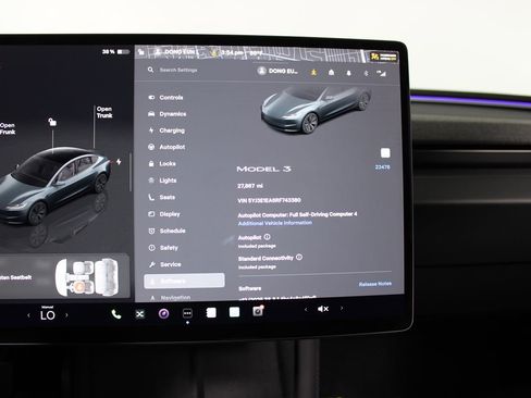 Used 2024 Tesla Model 3 Standard Range image 13