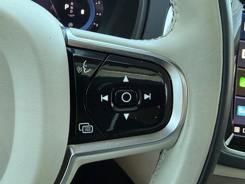 Used 2023 Volvo XC90 B6 Ultimate w/ Lounge Package image 20