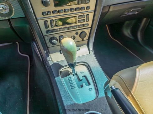 Used 2004 Ford Thunderbird Deluxe image 64