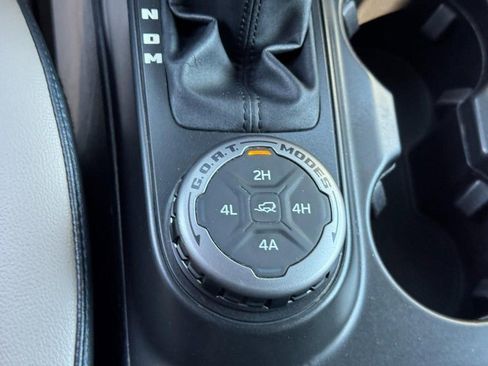 Used 2021 Ford Bronco Wildtrak image 23