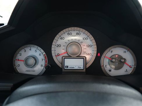 Used 2011 Honda Pilot Touring image 6