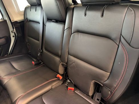 Used 2023 Jeep Wrangler Unlimited Rubicon w/ Dual Top Group AWD/4WD image 16