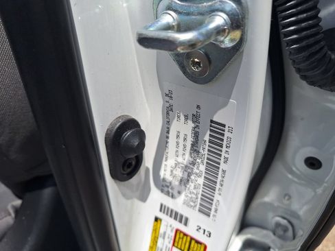 Used 2023 Toyota Tacoma SR5 RWD image 31