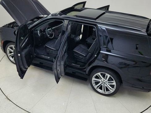 Used 2025 Cadillac Escalade Sport w/ Touring Package image 95