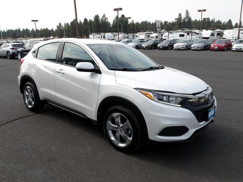 Used 2022 Honda HR-V LX image 7
