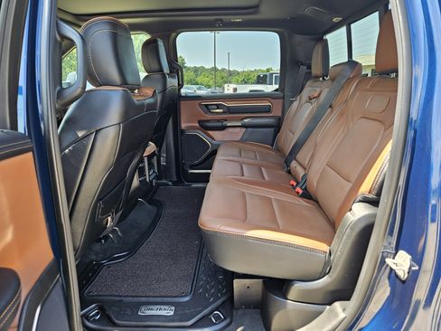 Used 2024 RAM 1500 Limited AWD/4WD image 15