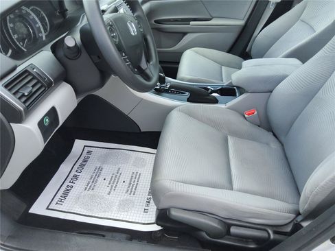Used 2014 Honda Accord LX image 16