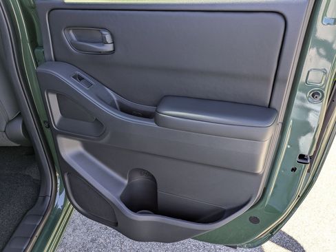 New 2026 Nissan Frontier SV w/ SV Convenience Package image 27