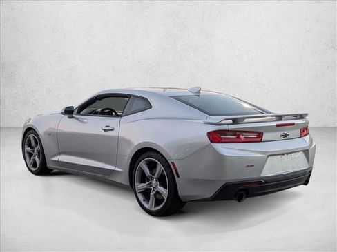 Used 2018 Chevrolet Camaro SS image 8