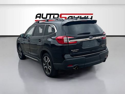 Used 2024 Subaru Ascent Limited w/ Technology Package AWD/4WD image 5