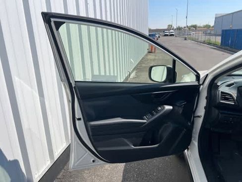 Used 2023 Subaru Crosstrek 2.0i Premium image 13