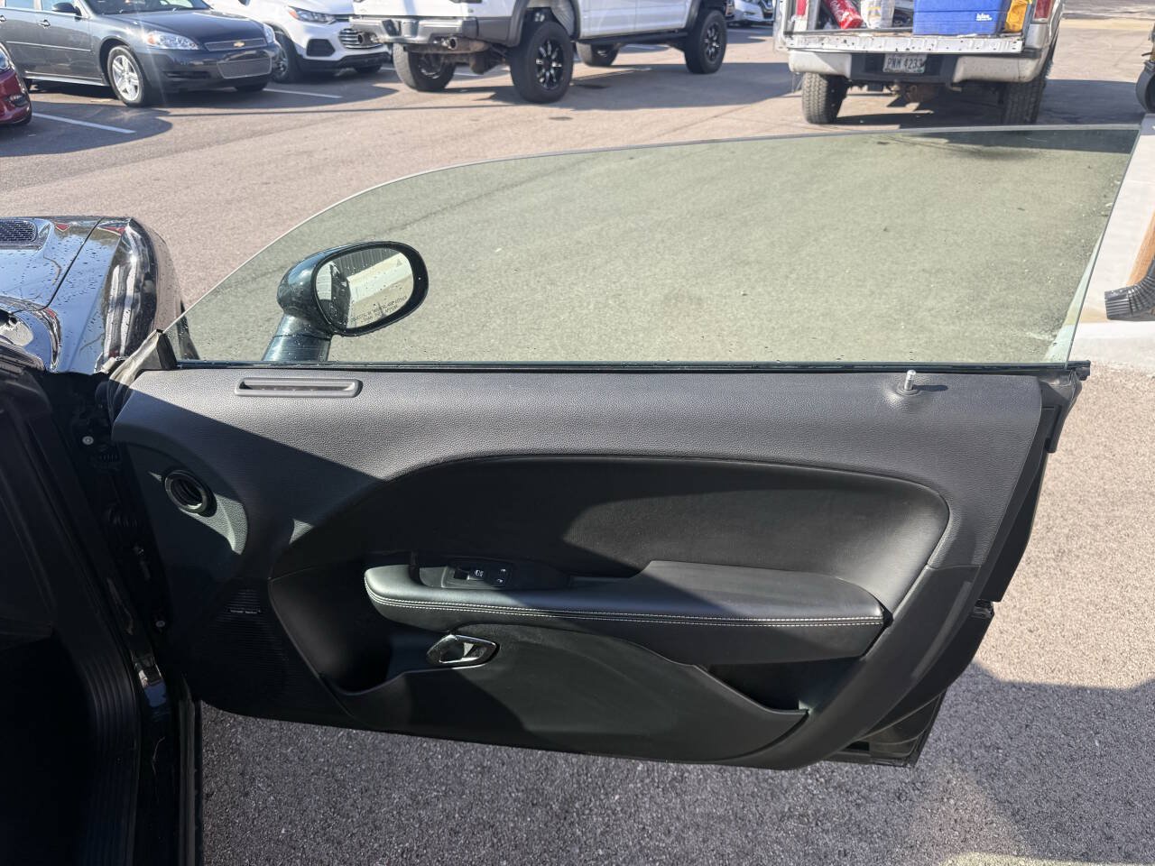 Used 2016 Dodge Challenger SRT Hellcat RWD image 14