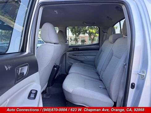 Used 2012 Toyota Tacoma PreRunner w/ SR5 Pkg RWD image 9