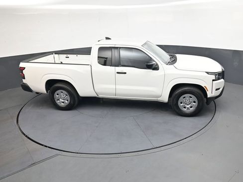 Used 2022 Nissan Frontier S image 24