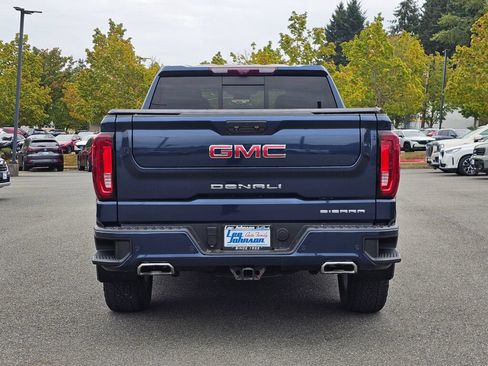 Used 2023 GMC Sierra 1500 Denali w/ Technology Package AWD/4WD image 6