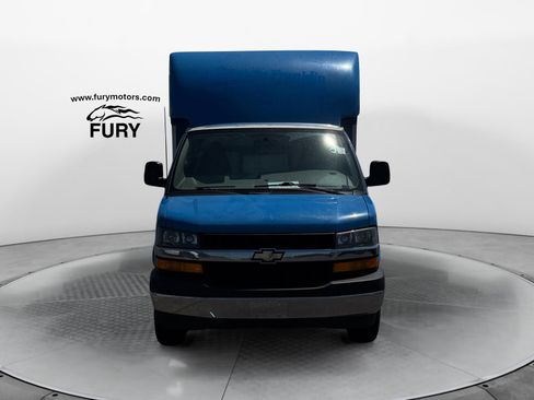 Used 2020 Chevrolet Express 3500 w/ Power Convenience Package RWD image 9