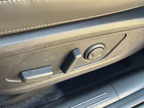 New 2026 Kia Sorento S image 11