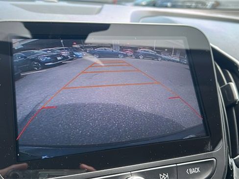 Used 2017 Chevrolet Volt LT image 28