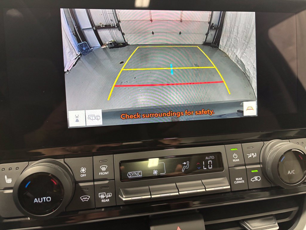Used 2026 Toyota Grand Highlander AWD image 39