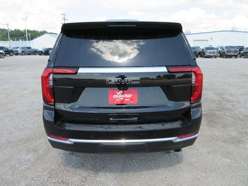 New 2026 GMC Yukon Elevation w/ Elevation Premium Package AWD/4WD image 5