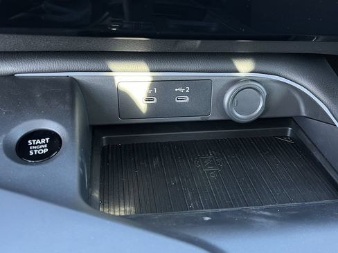New 2026 Nissan Sentra SR w/ Floor Mat Package FWD image 14