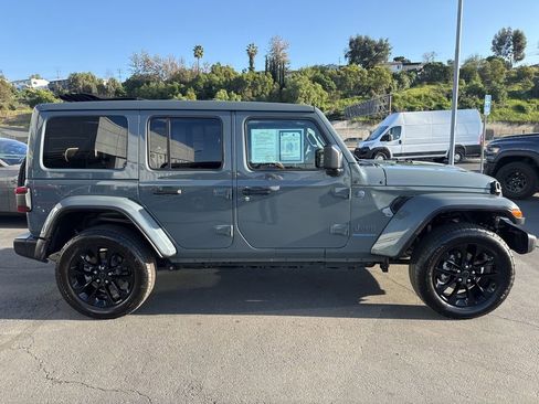 Certified 2025 Jeep Wrangler Unlimited Sahara w/ Safety Group image 10