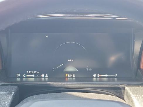 Used 2019 Lincoln Navigator L Reserve AWD/4WD image 27