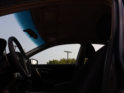 Used 2013 Nissan Altima 3.5 S FWD image 28
