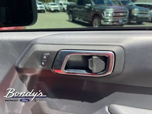 Used 2024 Ford Bronco Badlands AWD/4WD image 19