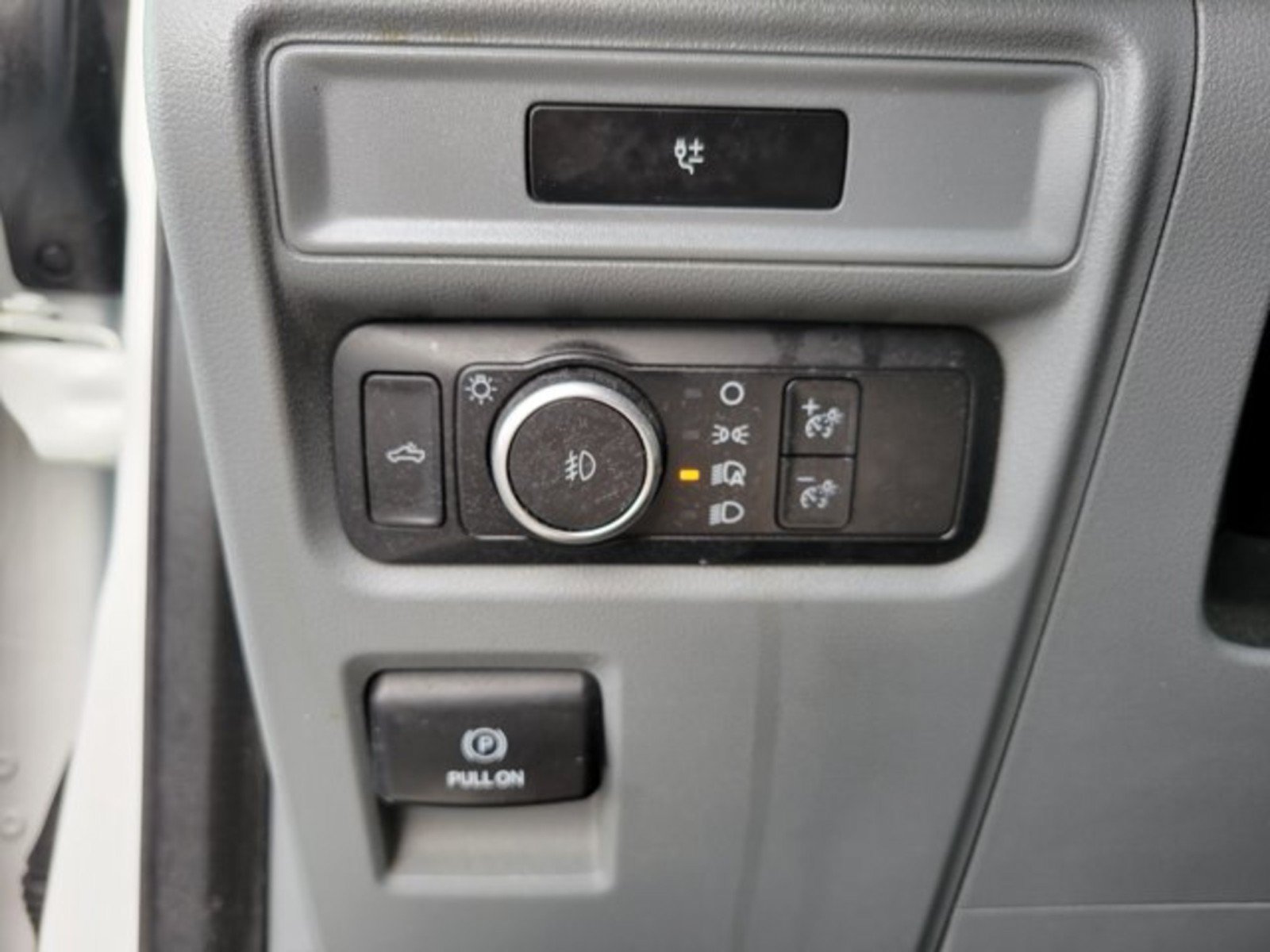 Used 2021 Ford F150 XL w/ Equipment Group 101A High AWD/4WD image 14
