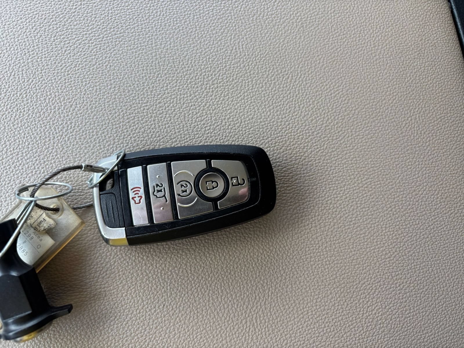 Used 2024 Ford Expedition Limited AWD/4WD image 21