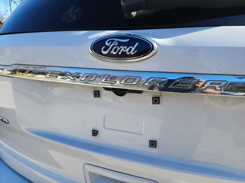 Used 2013 Ford Explorer Limited image 7