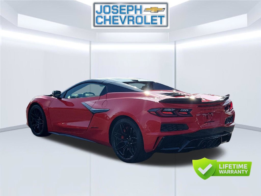 Used 2023 Chevrolet Corvette Z06 w/ Battery Protection Package RWD image 4